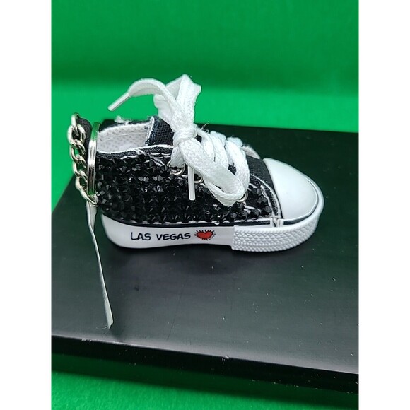 Las Vegas Rhinestone Shoe Souvenir Keychain - Picture 4 of 7